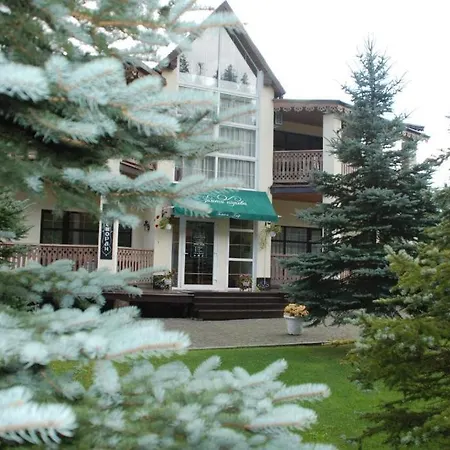 Zolota Pidkova&river 1 Otel 4*