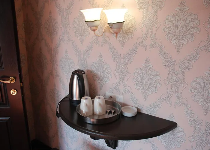 Zolota Pidkova Karpat Hotel
