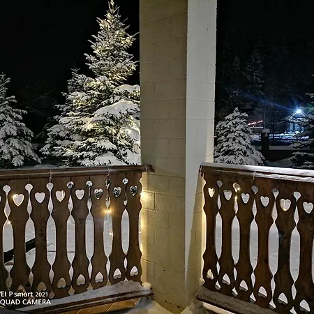Zolota Pidkova Hotel Slavske